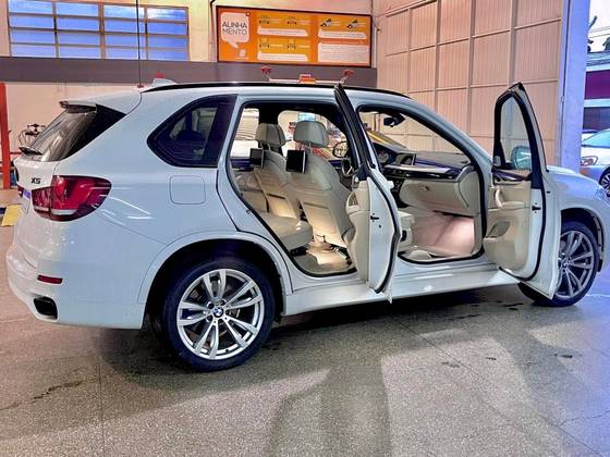 BMW X5 4.4 4X4 50I M SPORT V8 32V GASOLINA 4P AUTOMÁTICO